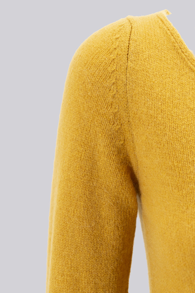 Maglia con Scollo a V / Giallo - Ideal Moda