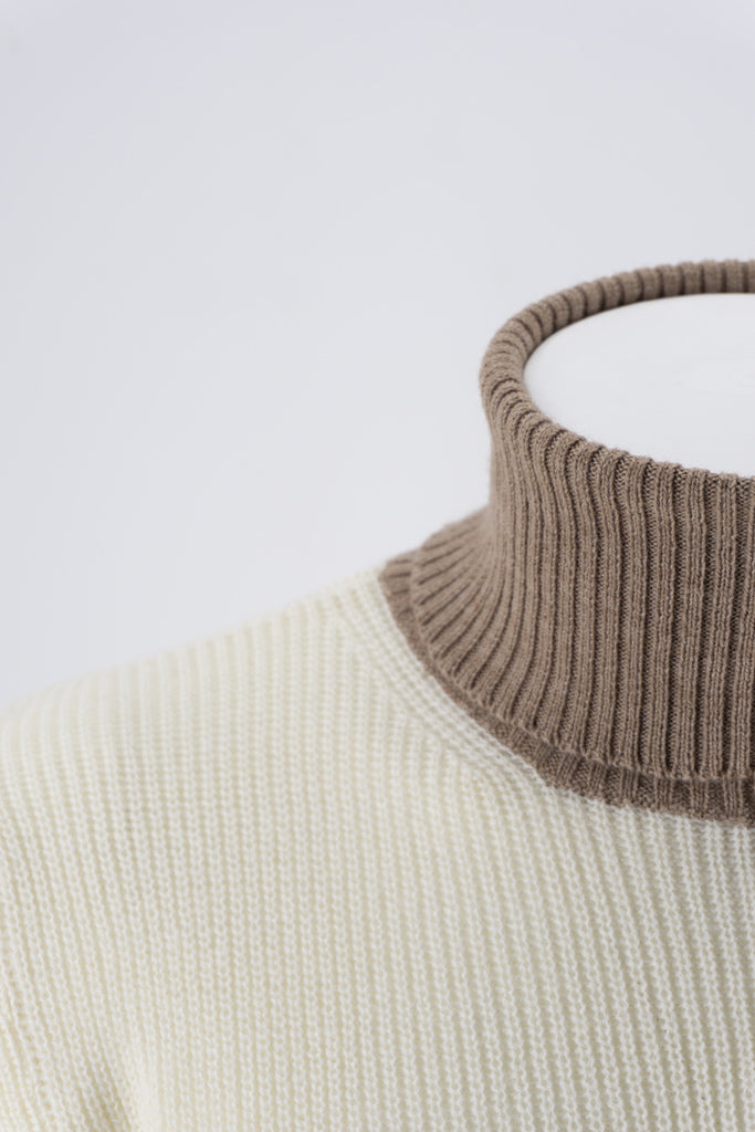 Maglia Collo Alto a Contrasti / Bianco - Ideal Moda