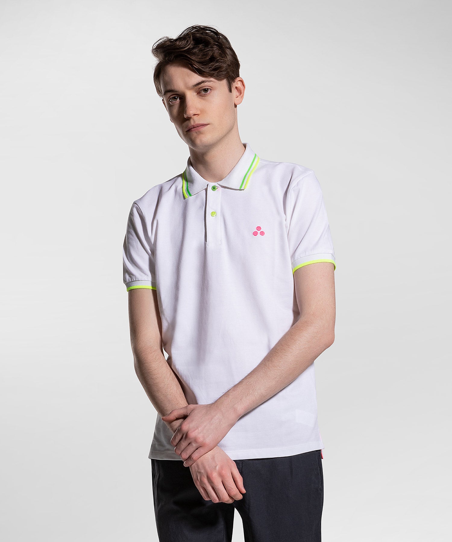 Polo in piquet con con dettagli fluo / Bianco - Ideal Moda