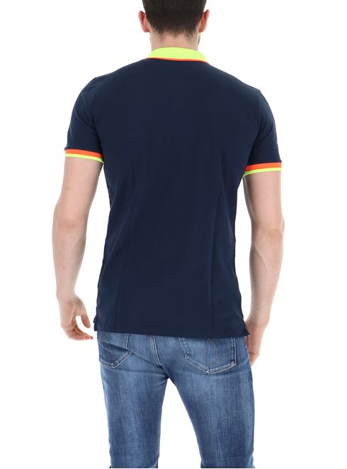 Polo tinta unita colletto fluo / Blu - Ideal Moda
