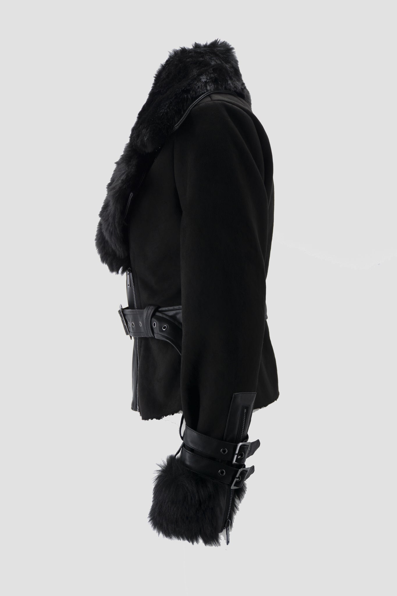 Cappotto con Ecopelliccia / Nero - Ideal Moda