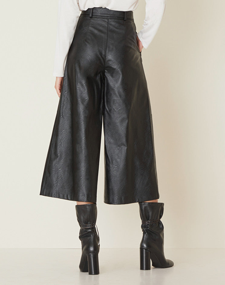 Pantalone Cropped in Ecopelle Manila Grace / Nero - Ideal Moda