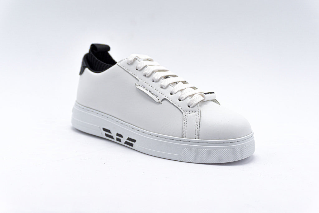 Sneakers in pelle con inserto maglia / Bianco - Ideal Moda