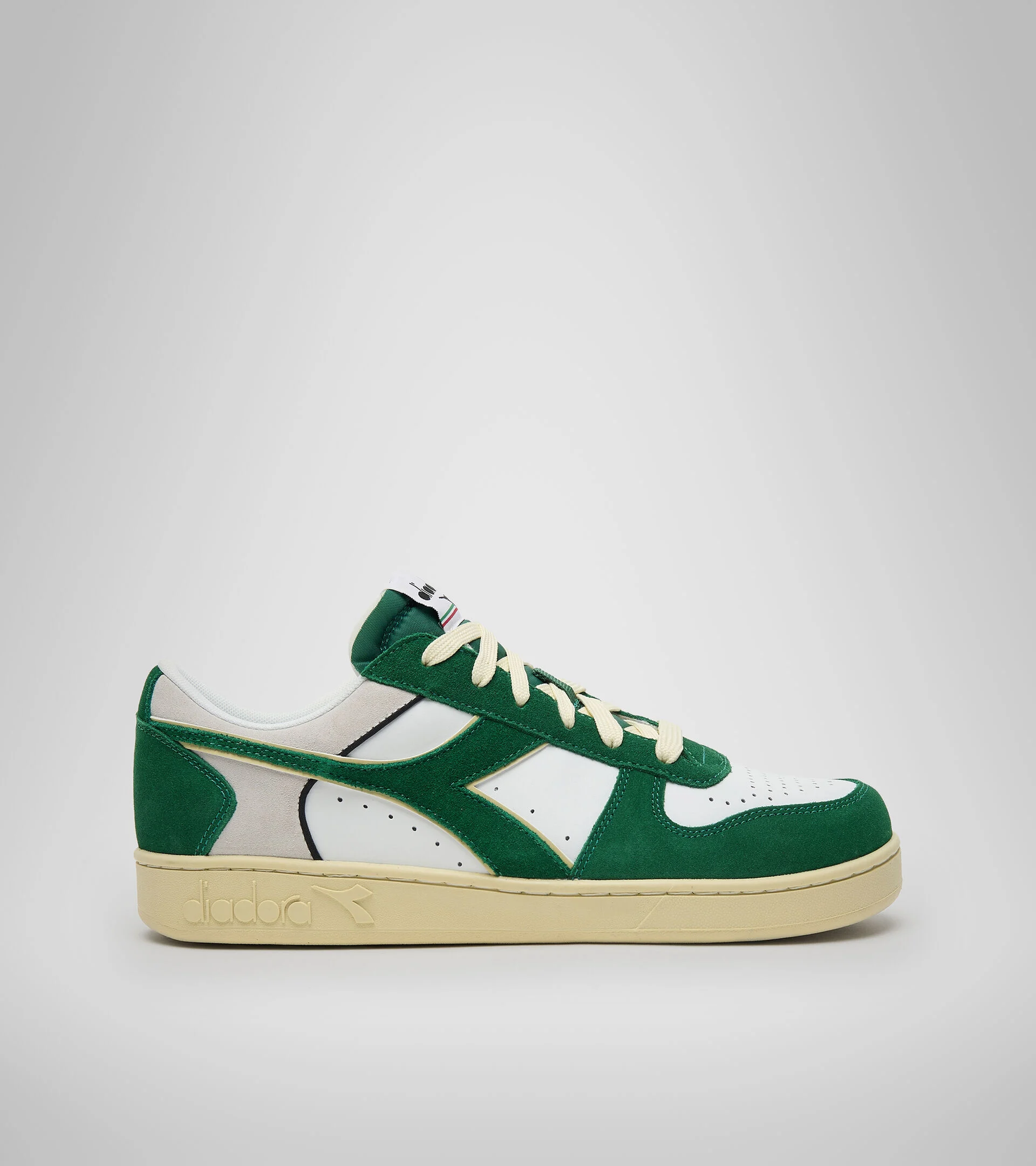 Sneaker Diadora Magic Basket Low Suede / Verde - Ideal Moda