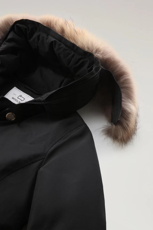 Arctic Parka Corto con Pelliccia Woolrich / Nero - Ideal Moda